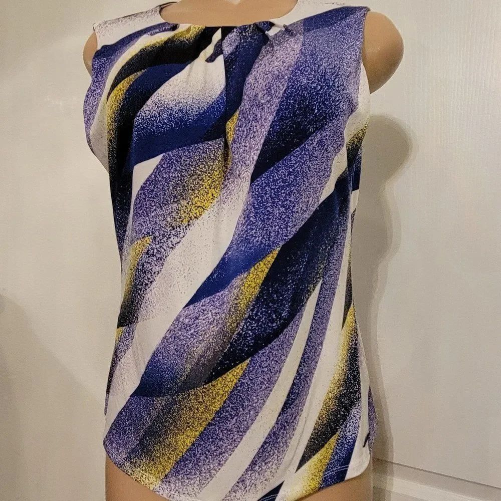 BRAND NEWĀ YELLOWā& PURPLE CALVIN KLEIN āTOP